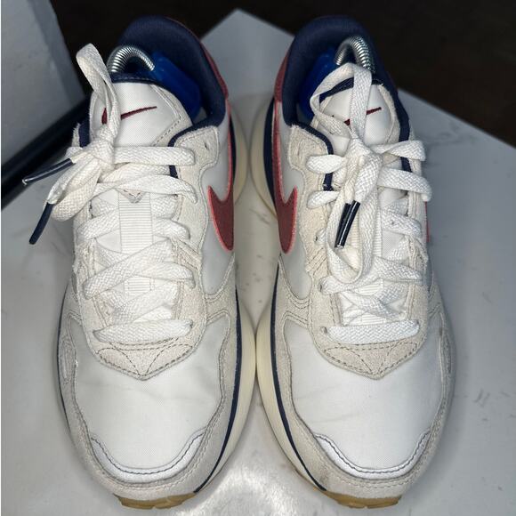 Nike Women's Phoenix Waffle 'Light Bone Team Red' Sneaker, Size 5.5, EUC - Picture 5 of 9